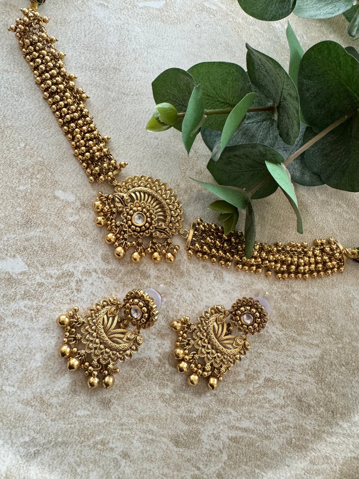 Saadhna Necklace