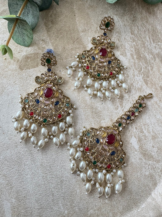 Earrings Tikka